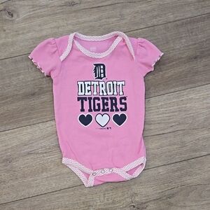 NWOT Detroit Tigers Pink Baby Onesie